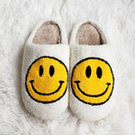 Load image into Gallery viewer, Bubba™ Smiley Slippers
