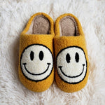 Load image into Gallery viewer, Bubba™ Smiley Slippers
